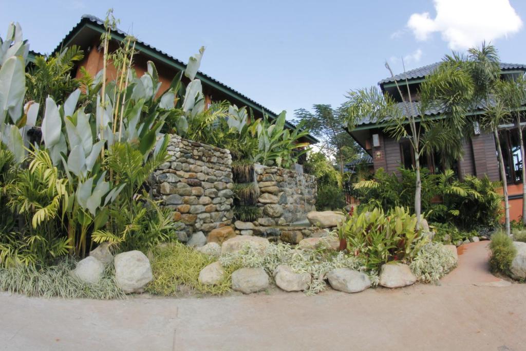 Thaton Hill Resort Mae Ai Exterior photo